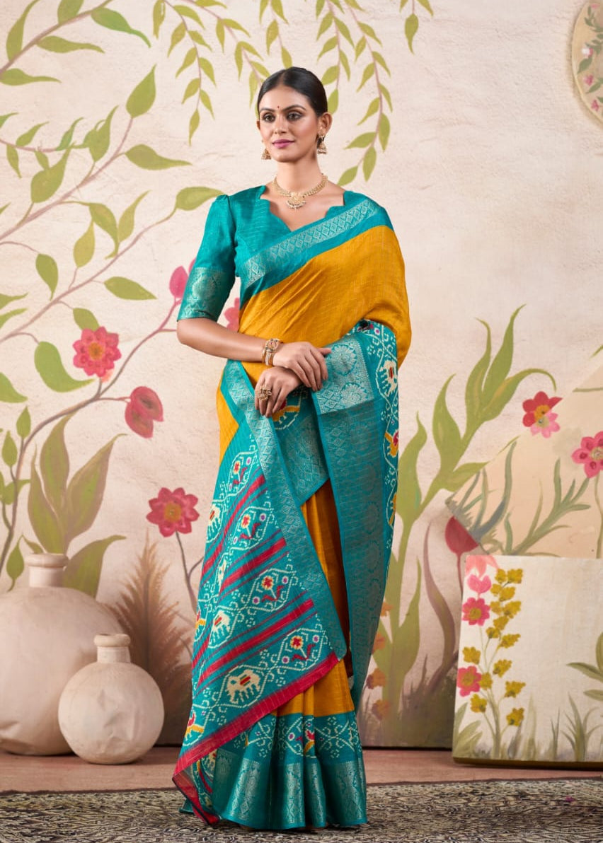 Rajvansh Tusser Checks Silk Saree