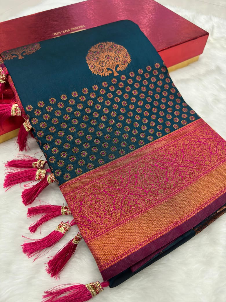 Soft Silk Saree With Zari Weaving