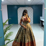 Exclusive Kapoor Silk Jaxquard Gown