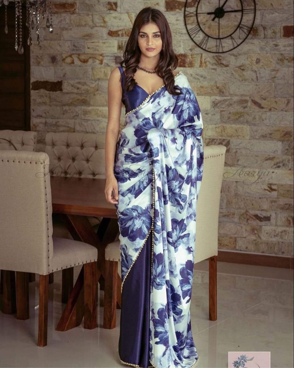 beautiful flower printed pallu and pearl lace saree