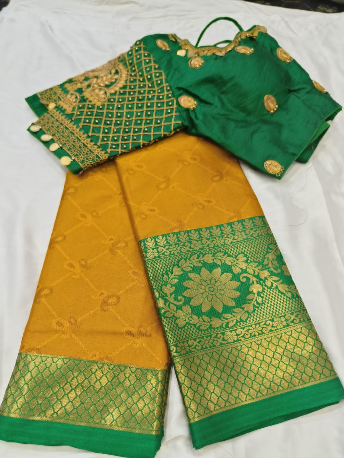 HEAVY AURA RICH COTTON SILK SAREE