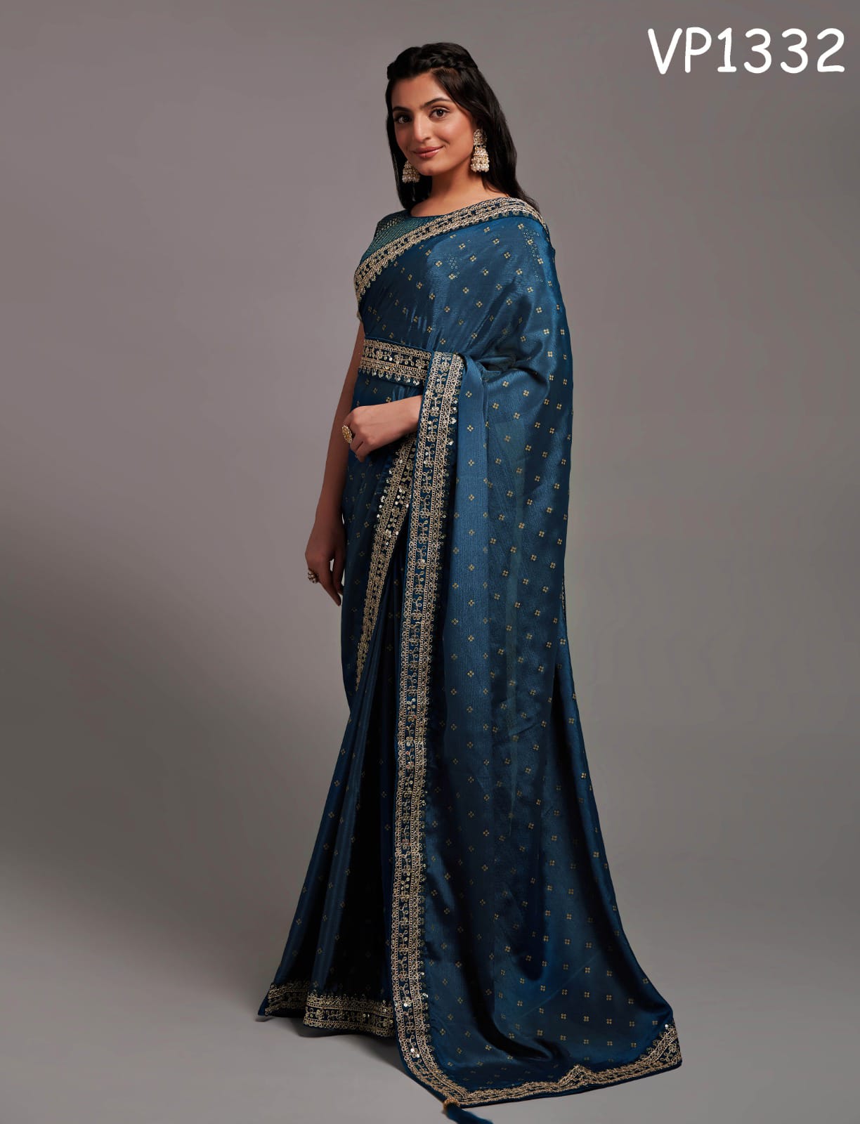 Women print Chinon saree