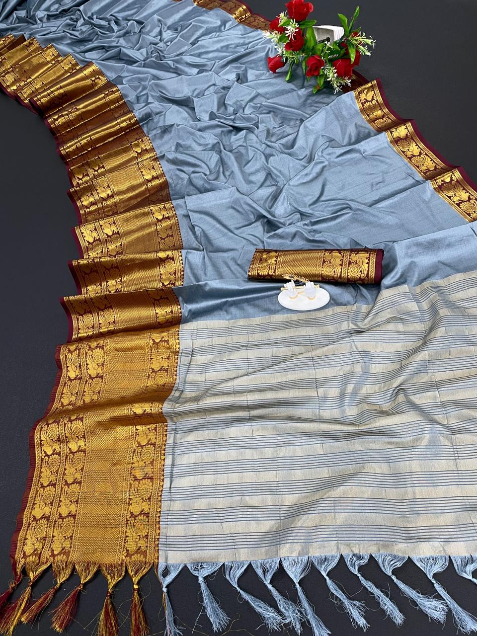 Banarasi silk Jacquard sare