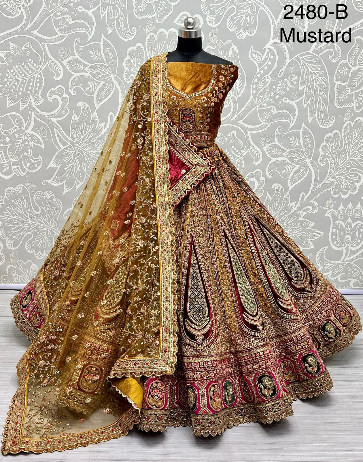 Exclusive Bridal Lehengacholi