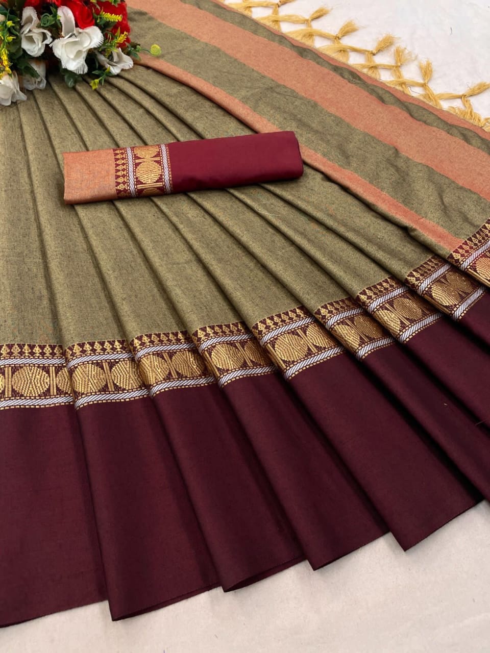 Beautiful  Tone  colour saree