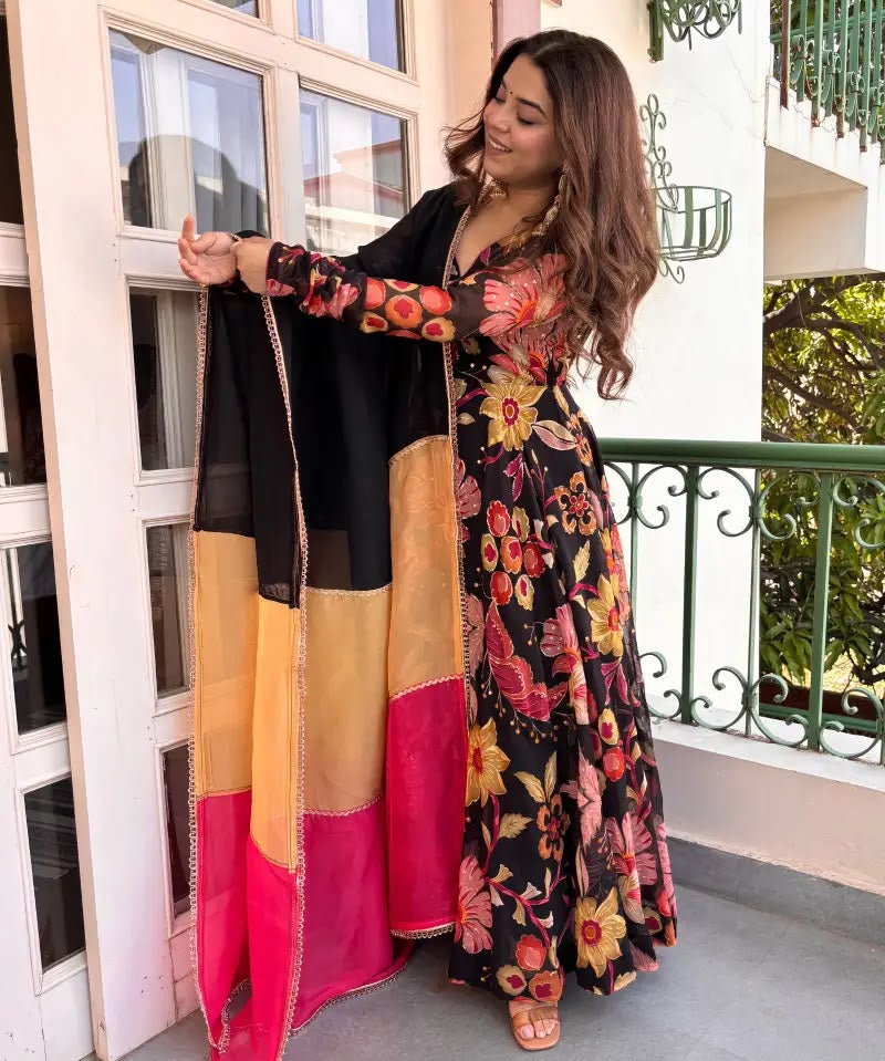 Effortless Oraganza Printed Suit