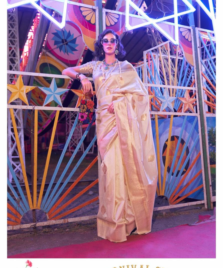 Karnival Handlloom Weaving Silk Saree