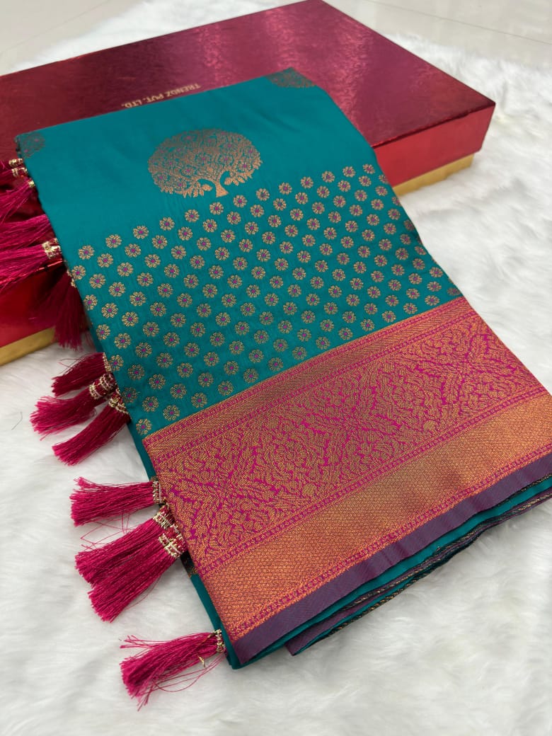 Soft Silk Saree With Zari Weaving