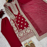 Stunning Pakistani Brid Suit Collection