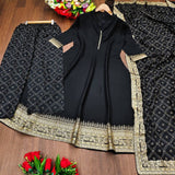 Trendy   Reyon  Anrkali Gown