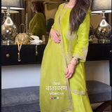 Beautiful Parrot Plazzo Set