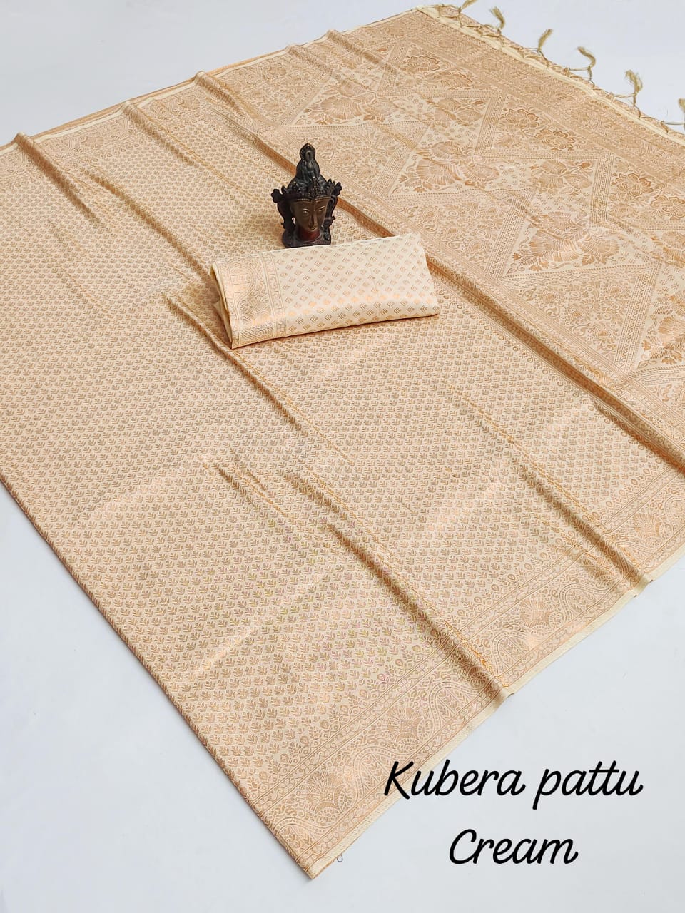 Beautifull Rich Pallu Silk Saree