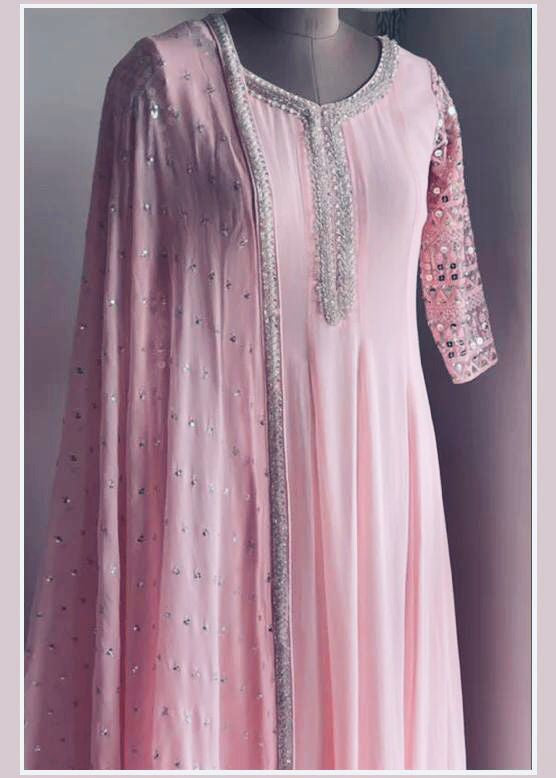 Presenting Most Beatiful Anarkali Gown