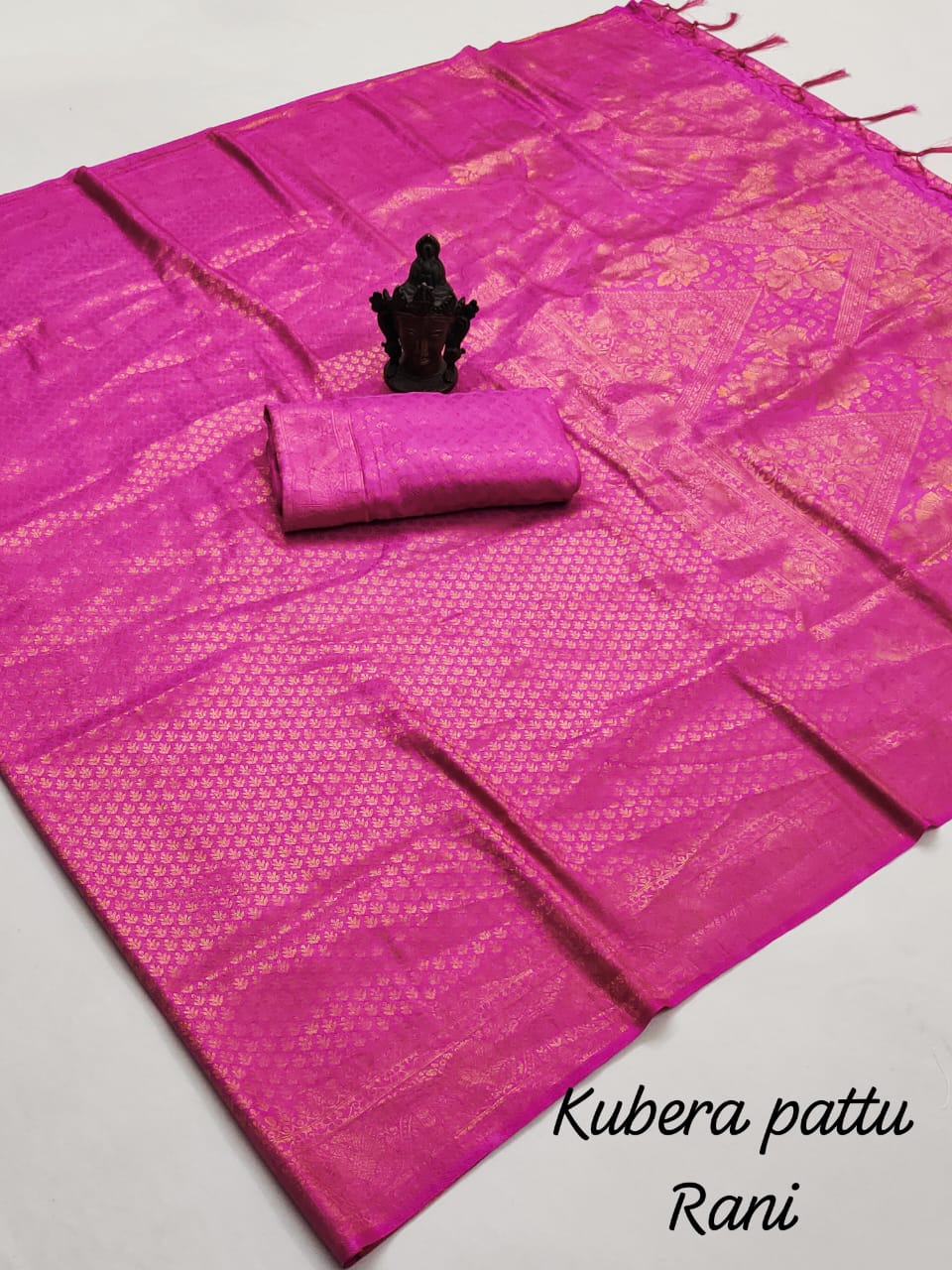 Beautifull Rich Pallu Silk Saree