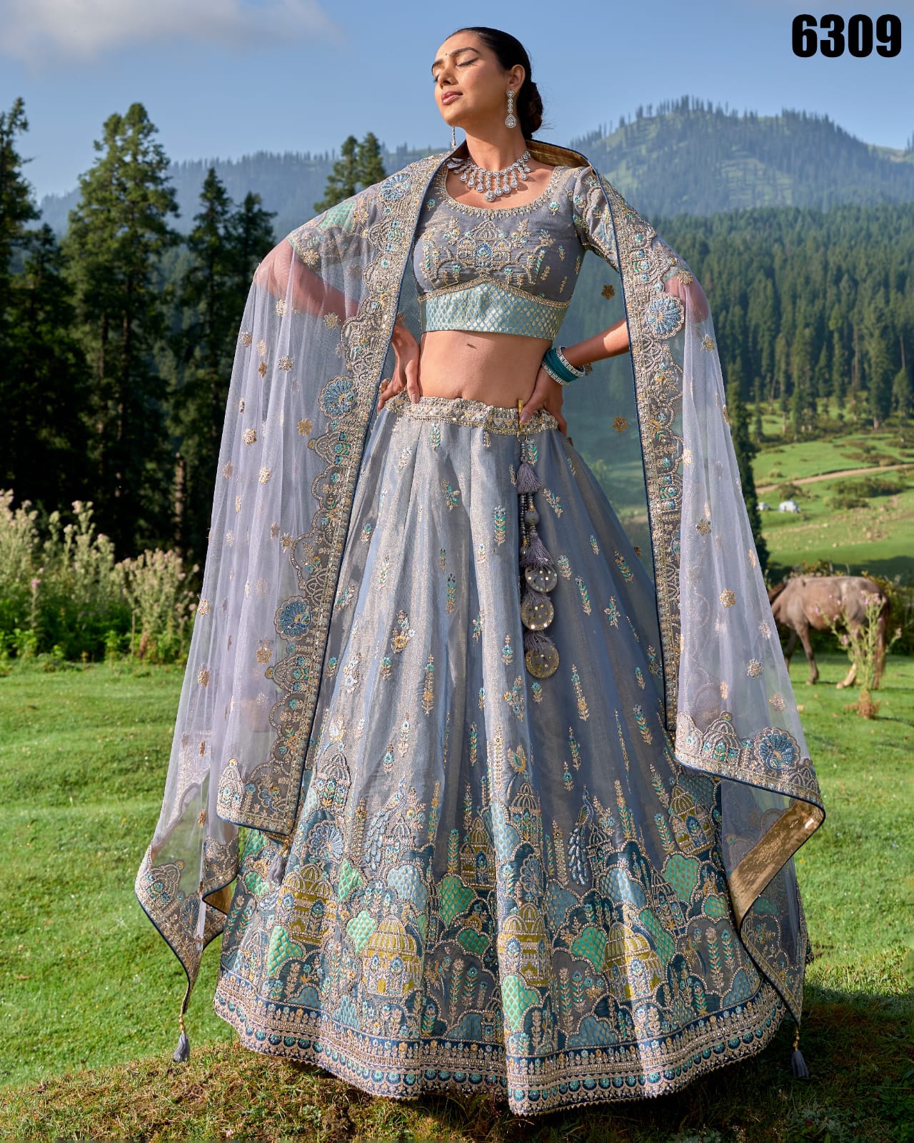 Attractive  Premium  Bridal Wedding  Lahenga  Choli