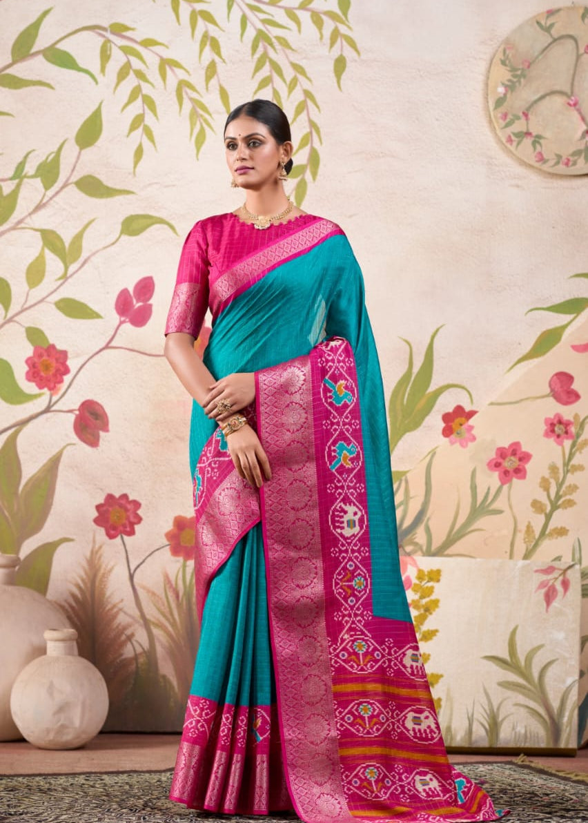 Rajvansh Tusser Checks Silk Saree