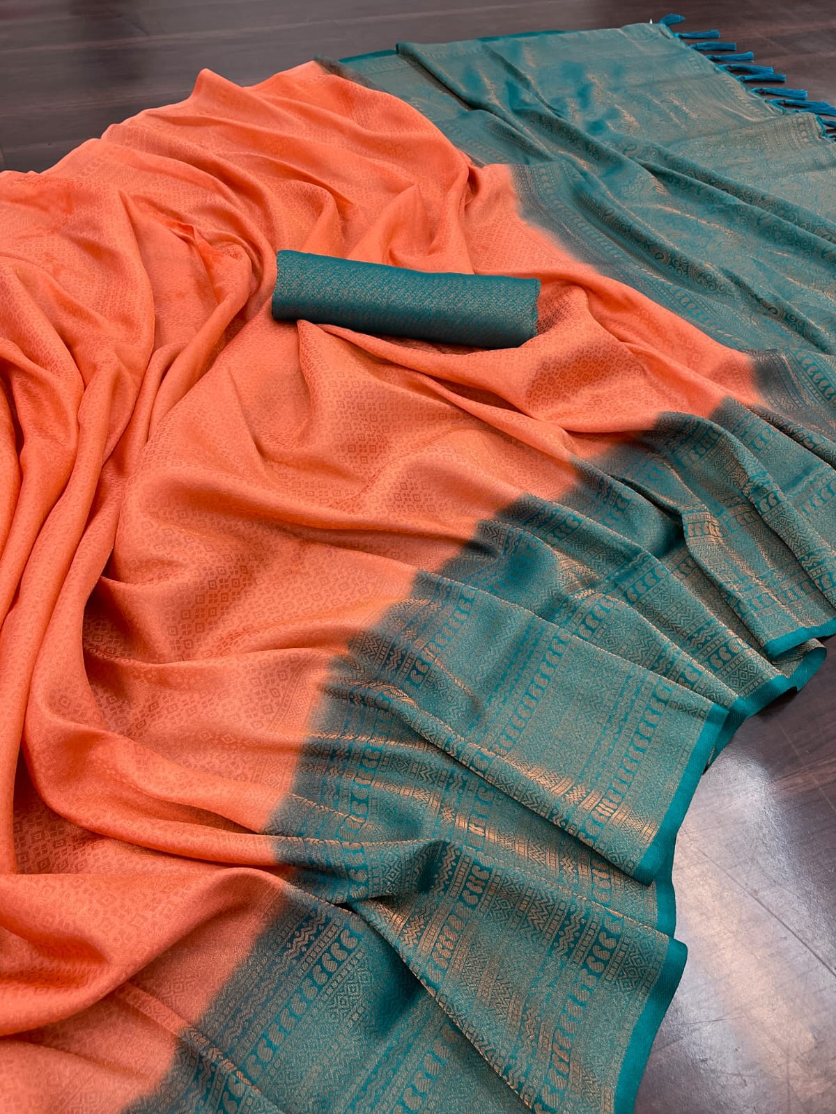 Kubera Pattu Silk Saree Rich Pallu