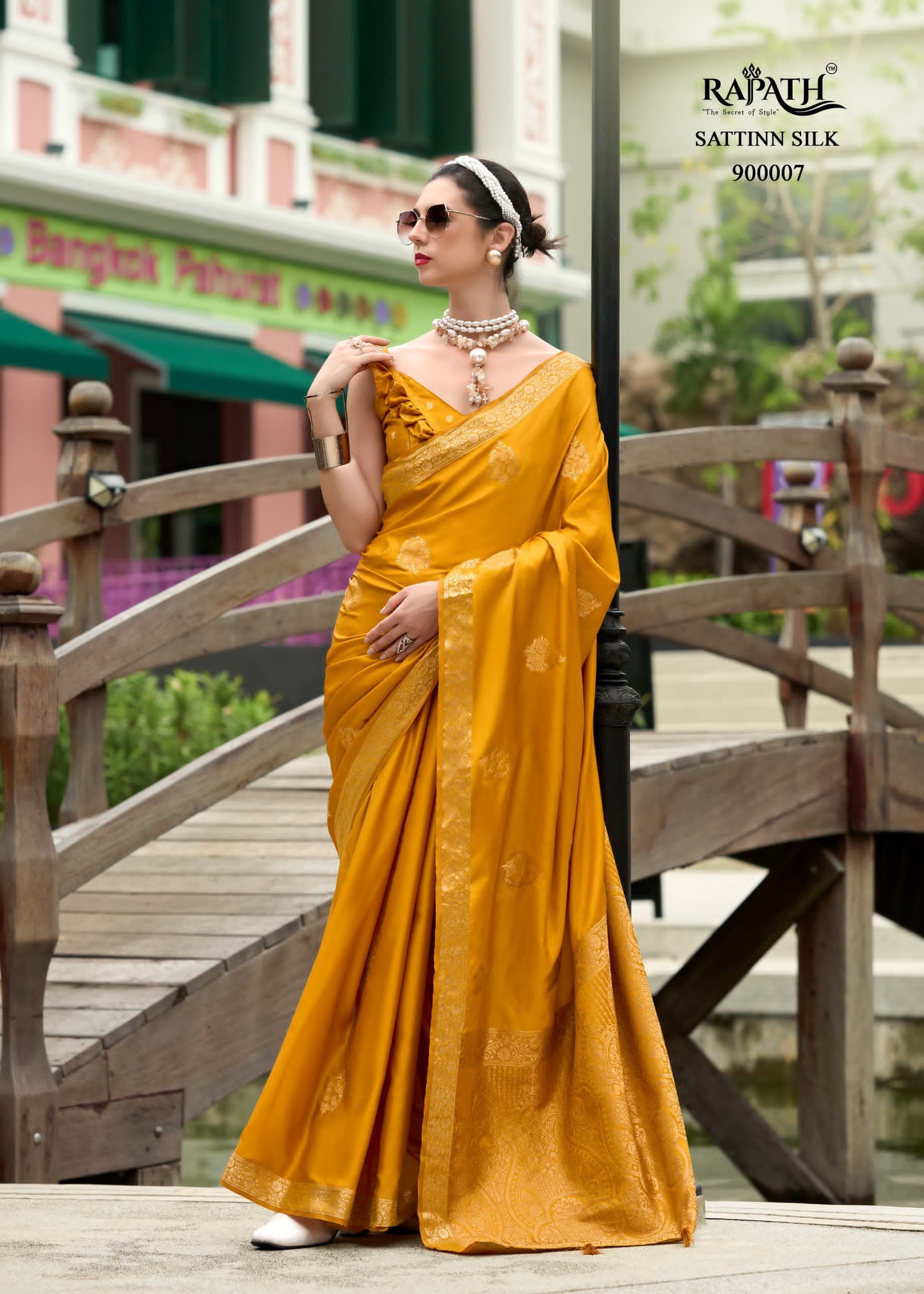 Most Beautyfull Satin Saree Collection