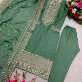 Trendy Chinon Silk Straight Suit - Size M
