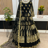 Beautifull Designer Partylook Gown