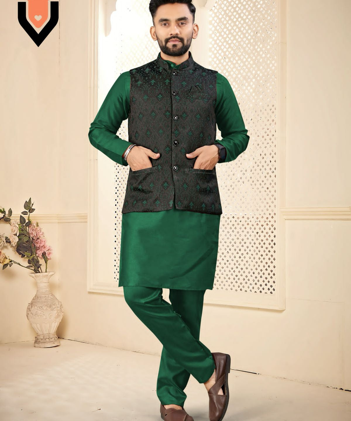 Men's Party Wear Silk Kurta Pyjama