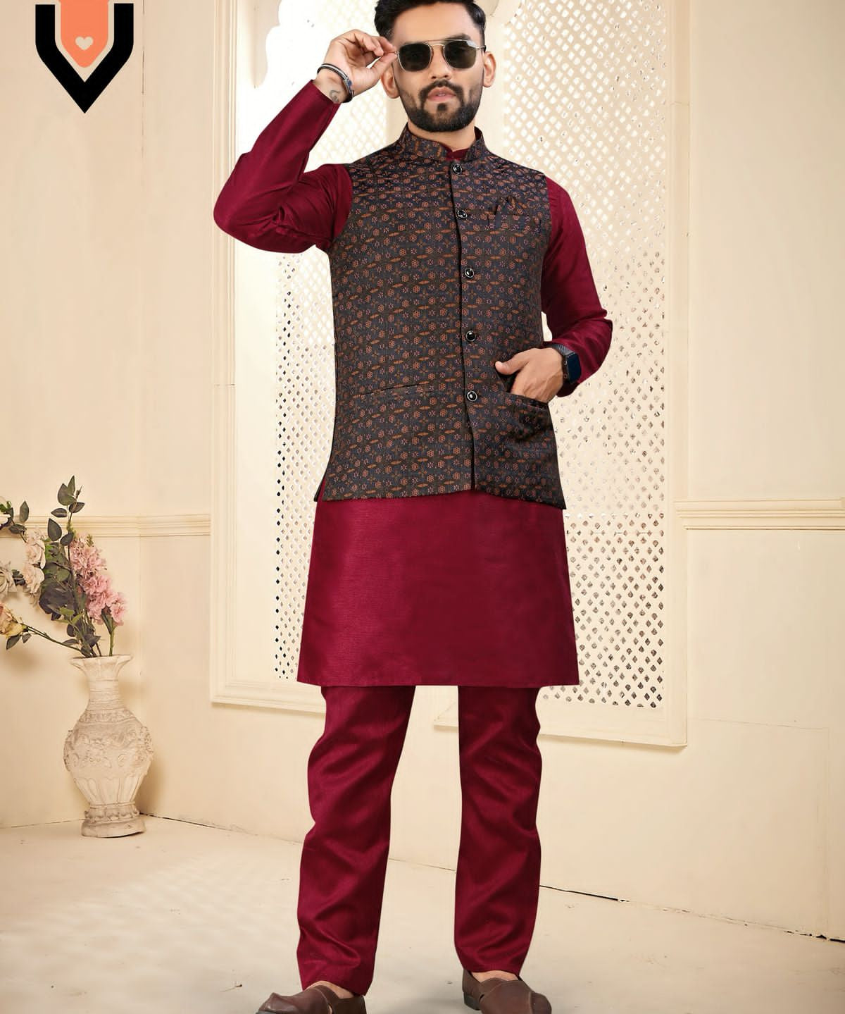 Men's Party Wear Silk Kurta Pyjama