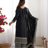 Beautiful Chinon Straight Suit