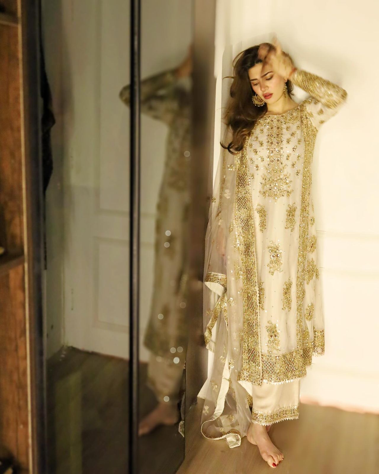 Jinnat Designer Pakistani Suit
