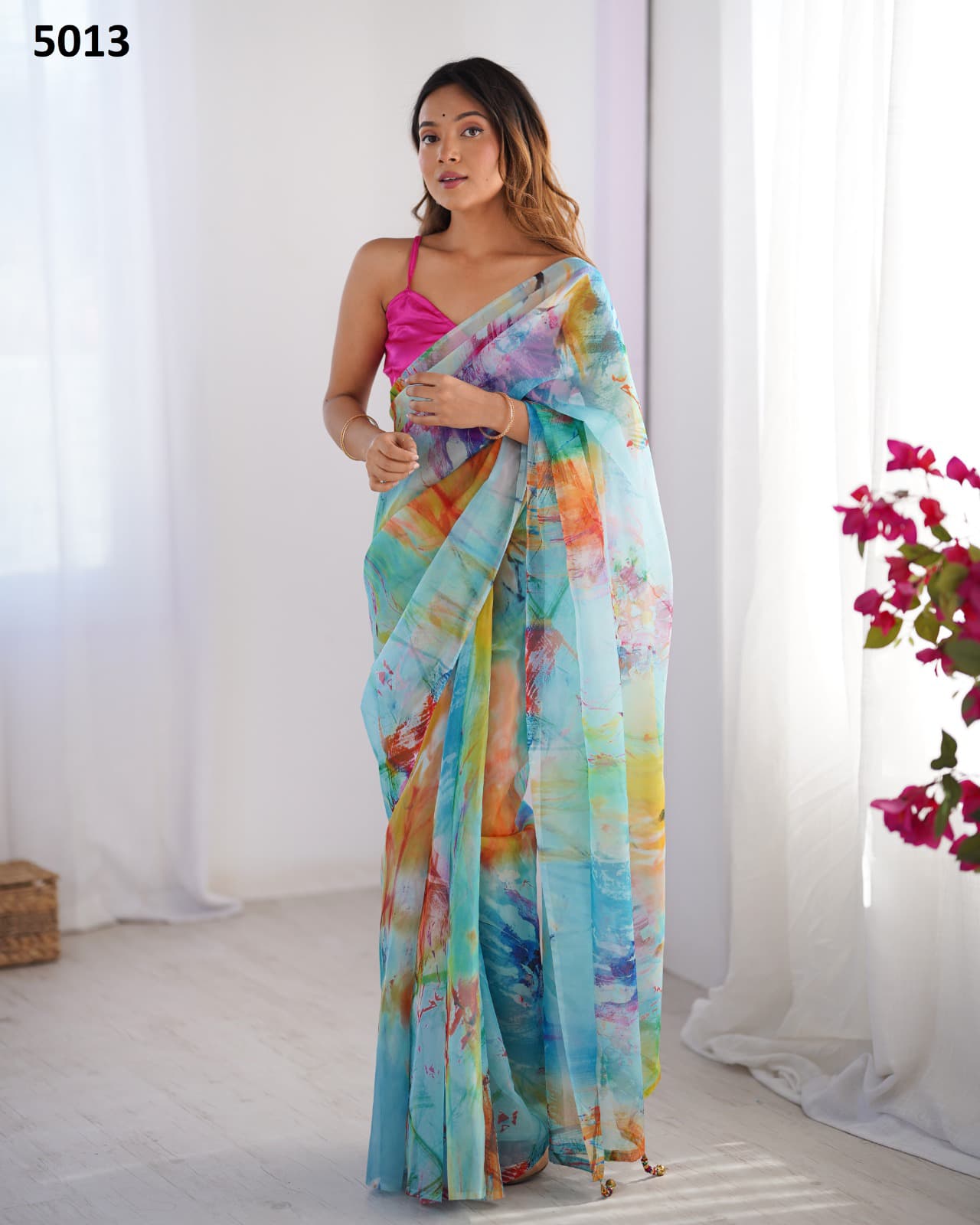 Classy Oraganza Colourful Saree