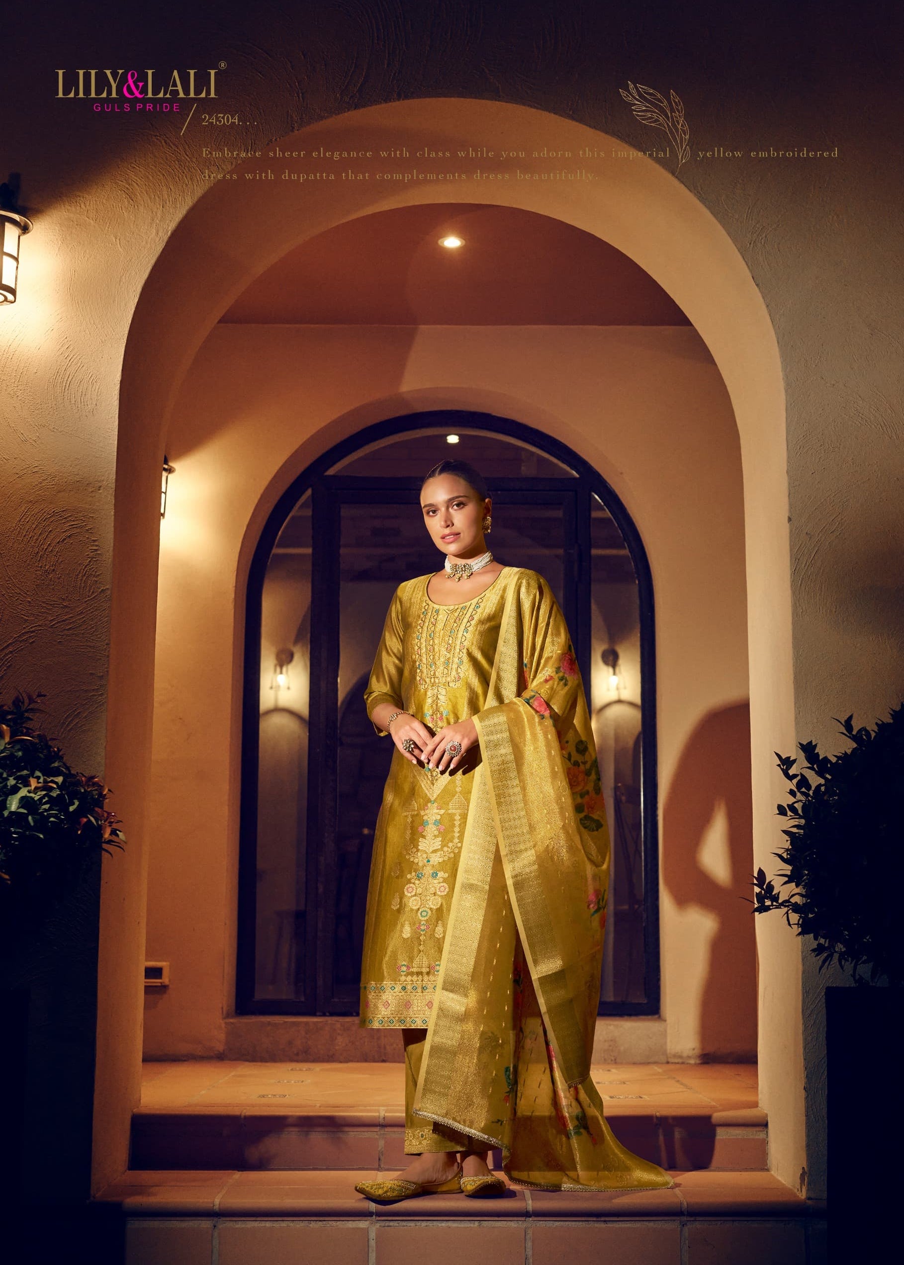 Faridan Exclusive Handwork Suit