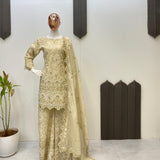 Presenting New Cinon Top-Sarara