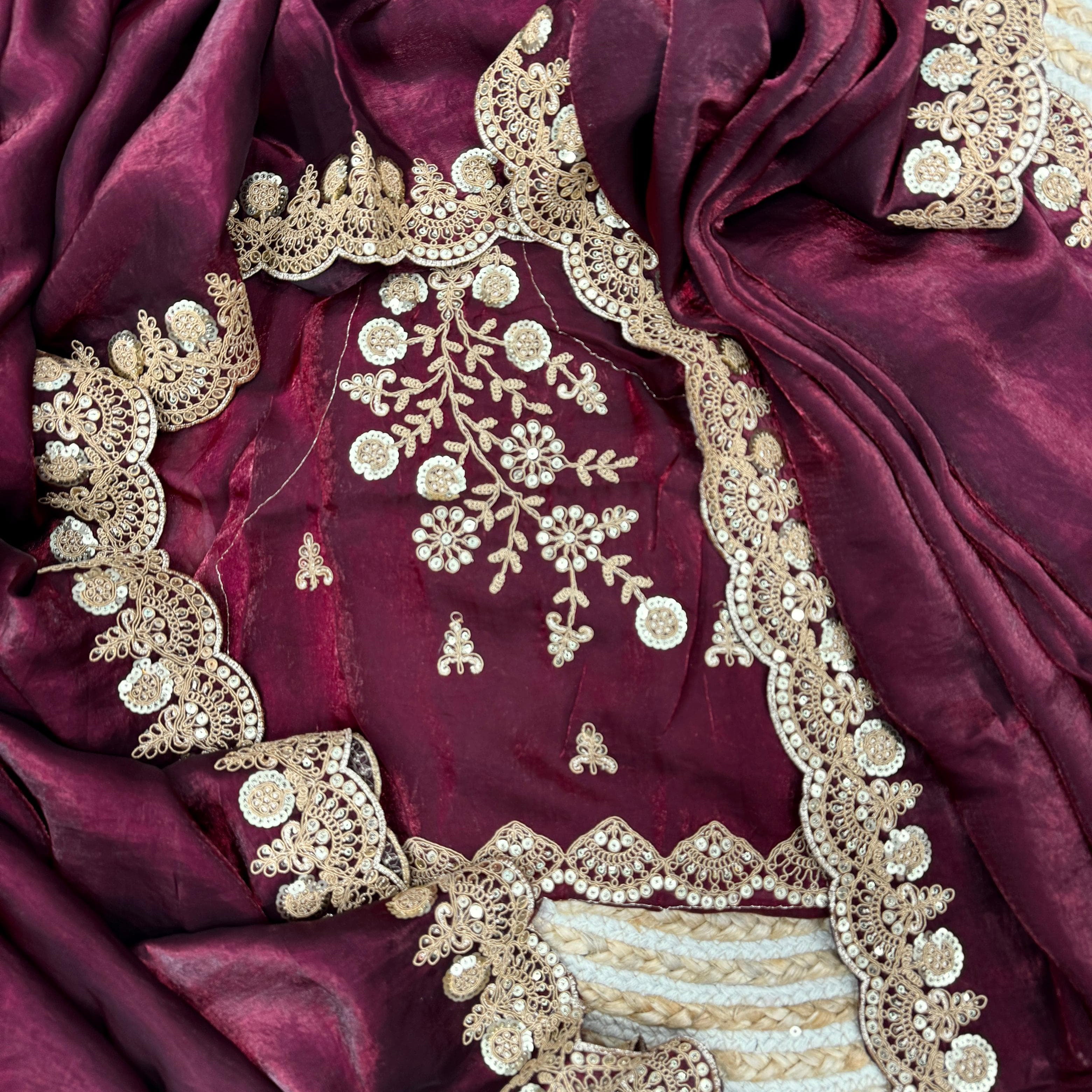 Exclusive Heavy Space Silk Saree