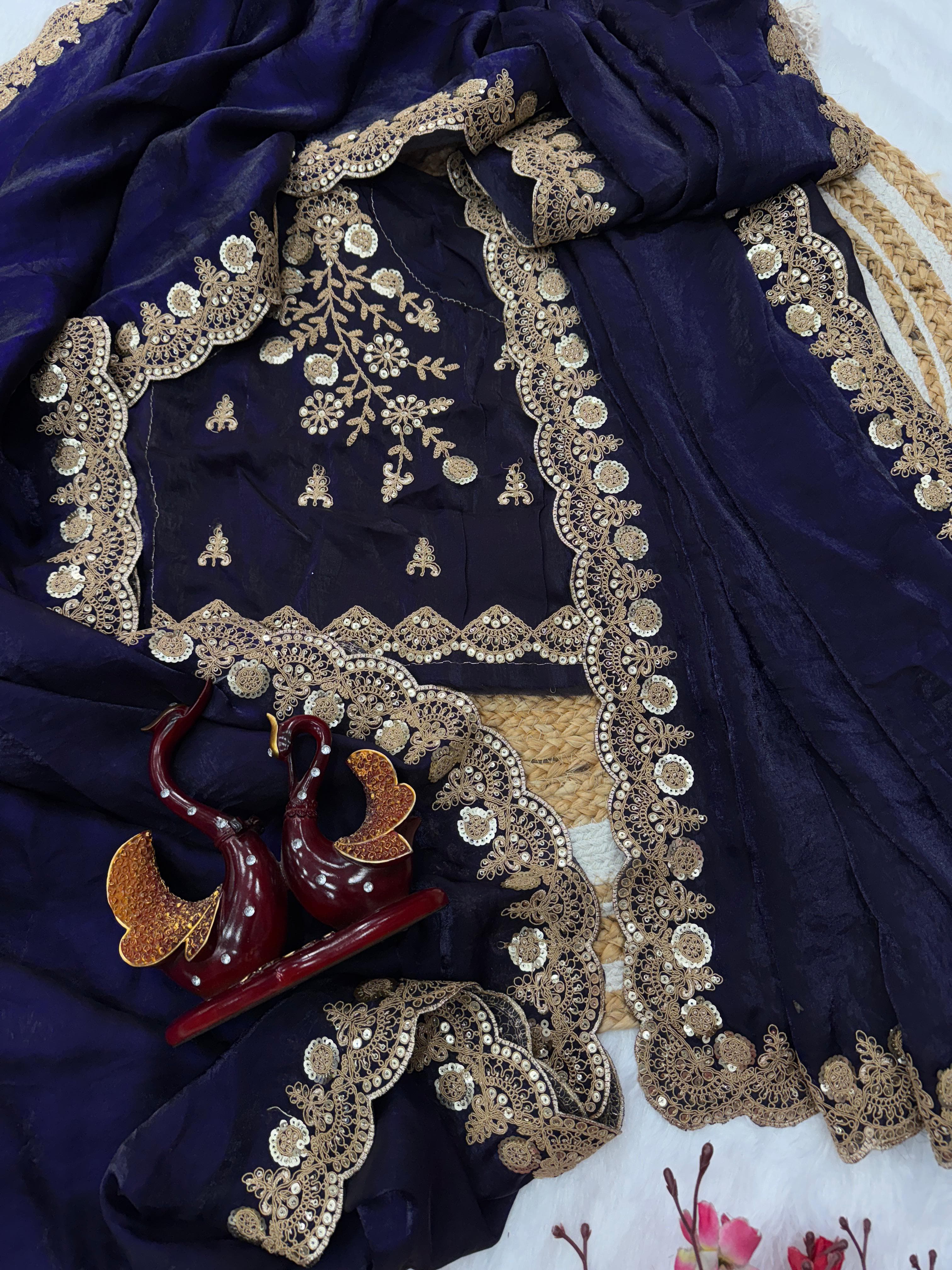 Exclusive Heavy Space Silk Saree