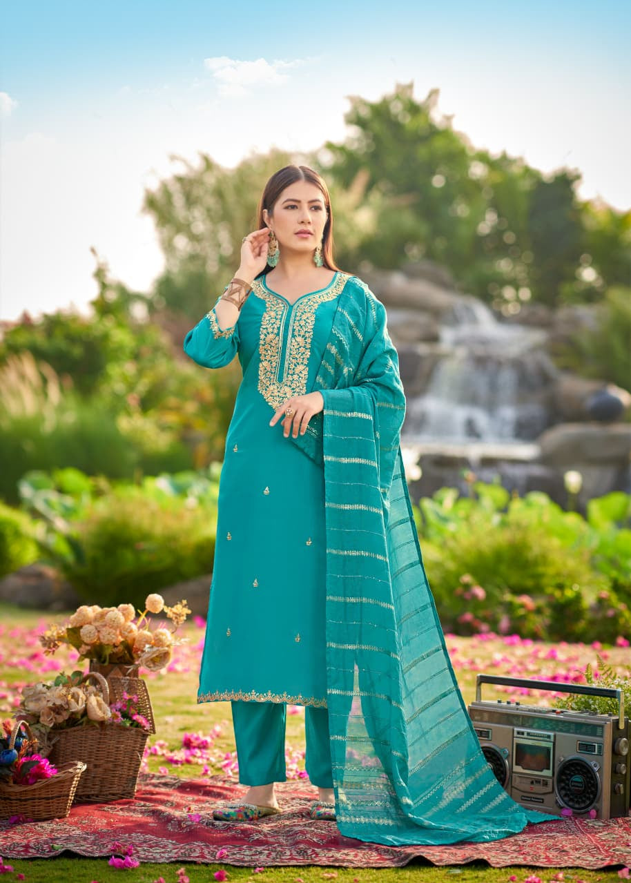 Dilbara Stunning Straight Suit