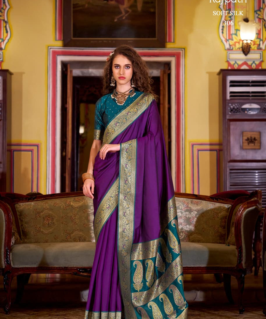 Wonderful Lehender Soft Silk Saree