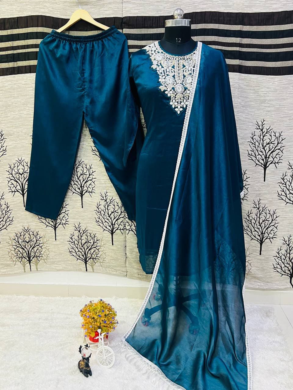 Classic Vichitra SIlk Straight Suit