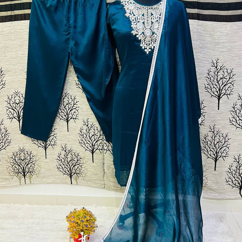 Classic Vichitra SIlk Straight Suit