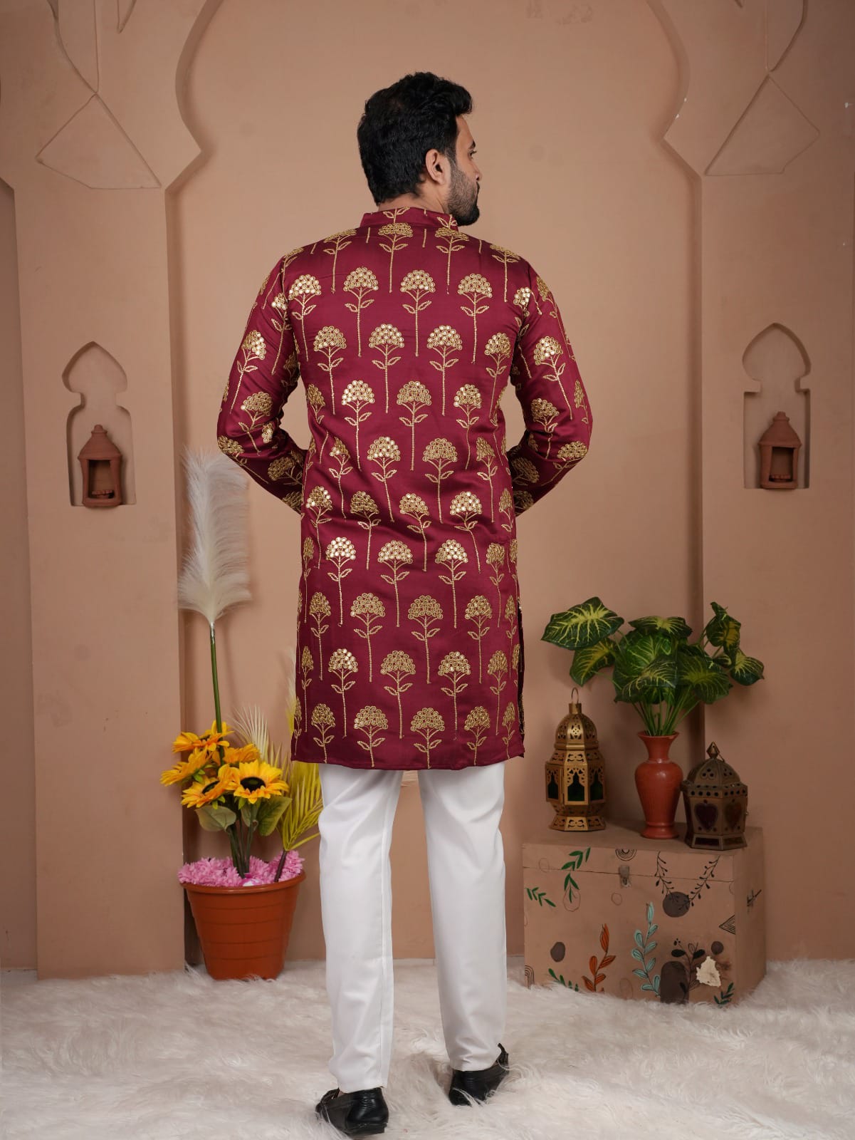 Men's Gadhval Silk Kurta Payjama