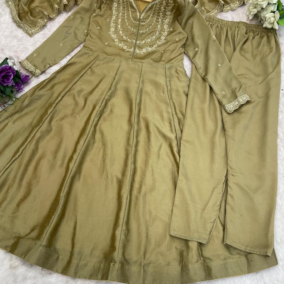 Tredny Designer Silk Anarkali Gown