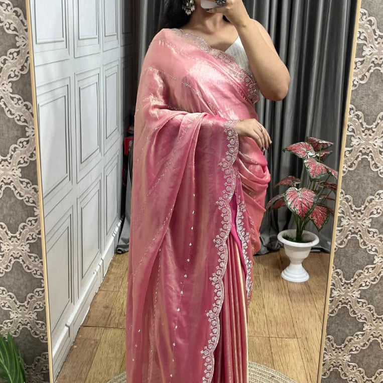 Pretty Fendy Jarkan Dimond Saree