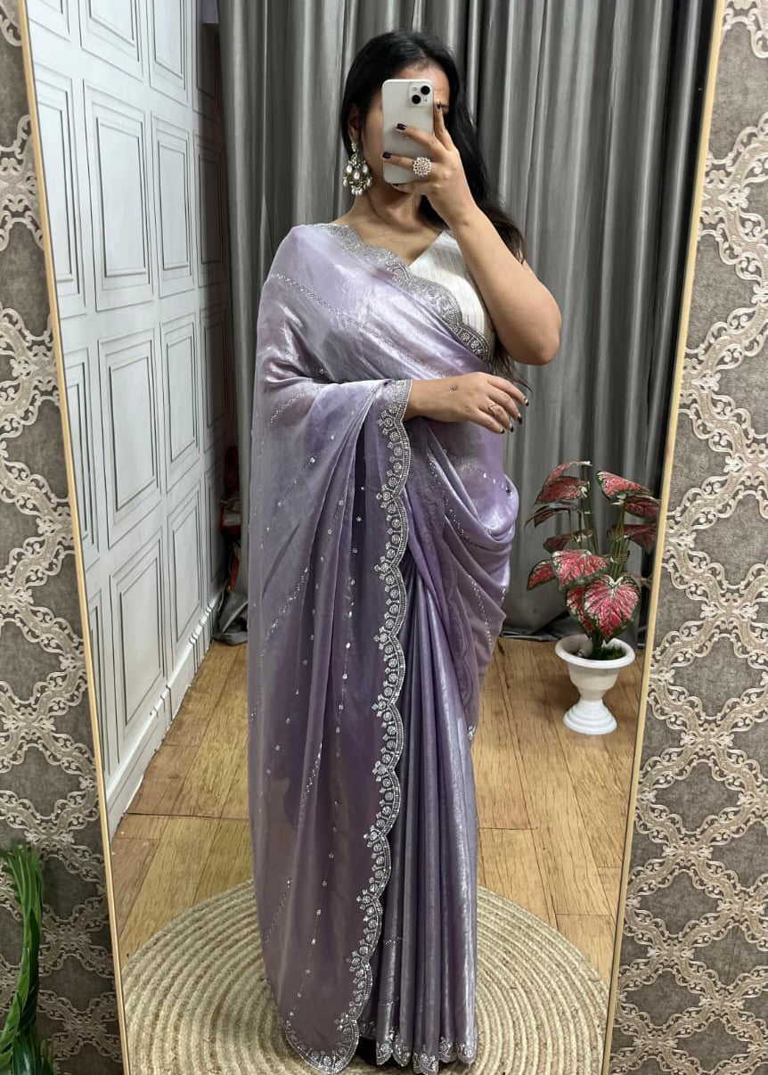 Pretty Fendy Jarkan Dimond Saree
