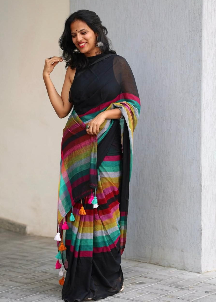 digital print linen  blooming saree