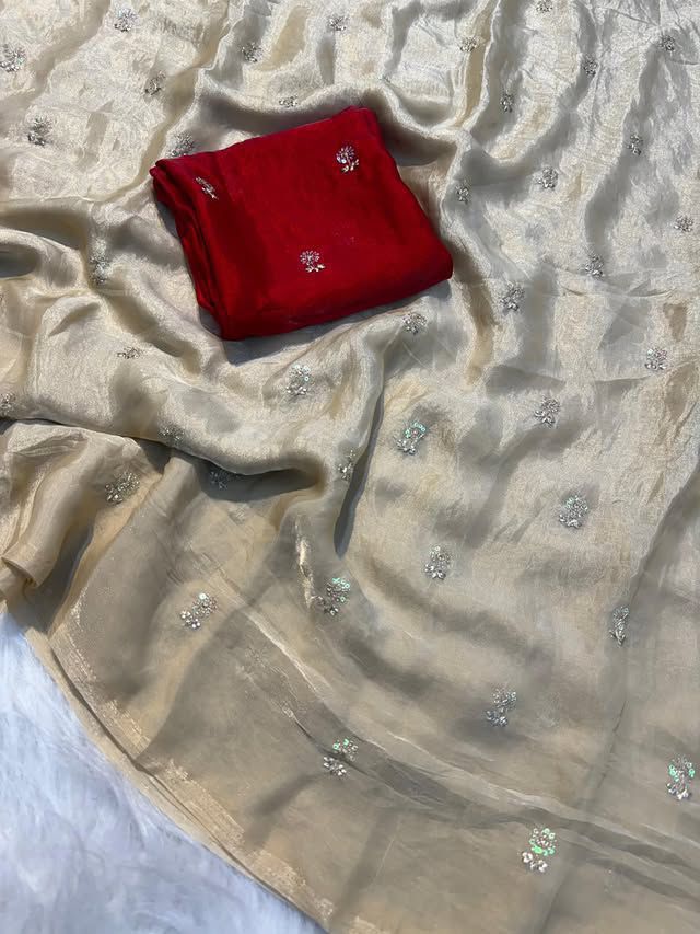 Beautiful Gendy Dual Shaded Saree