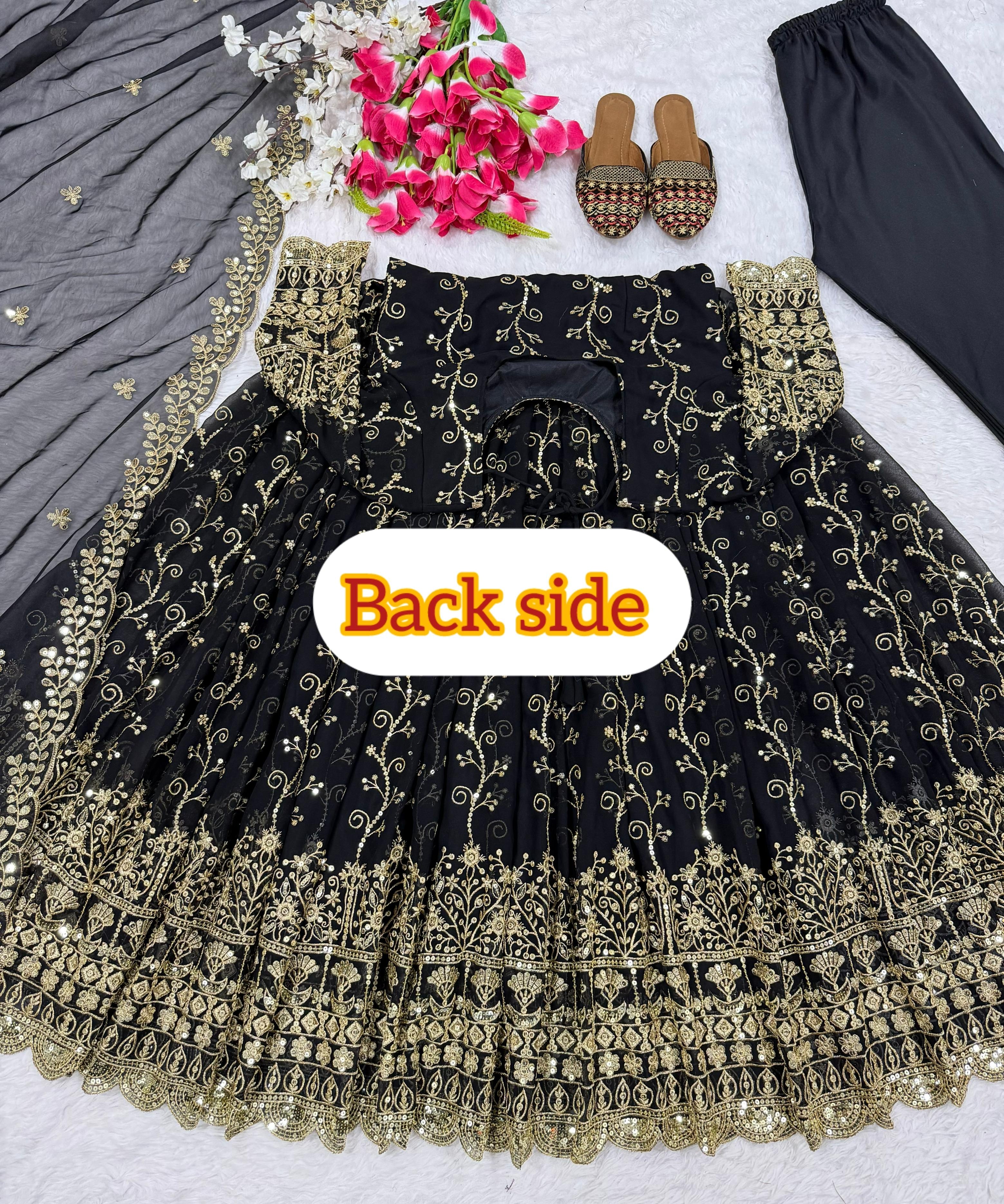 Presenting New  Đěsigner Anarkali Suit