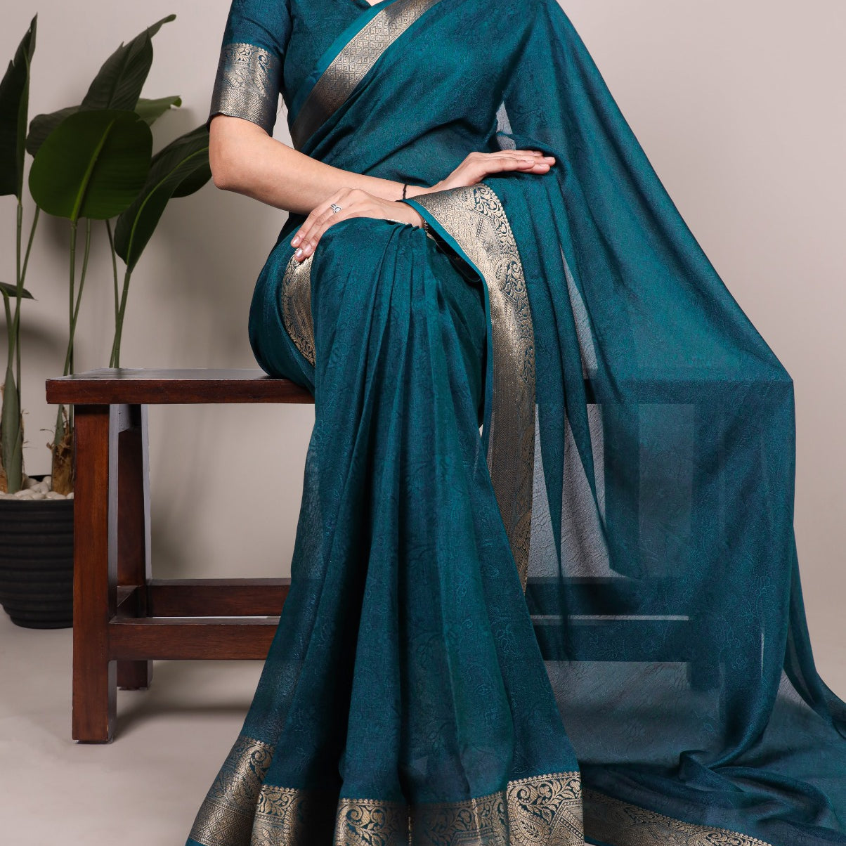 Lightweight Mass Mello Saree