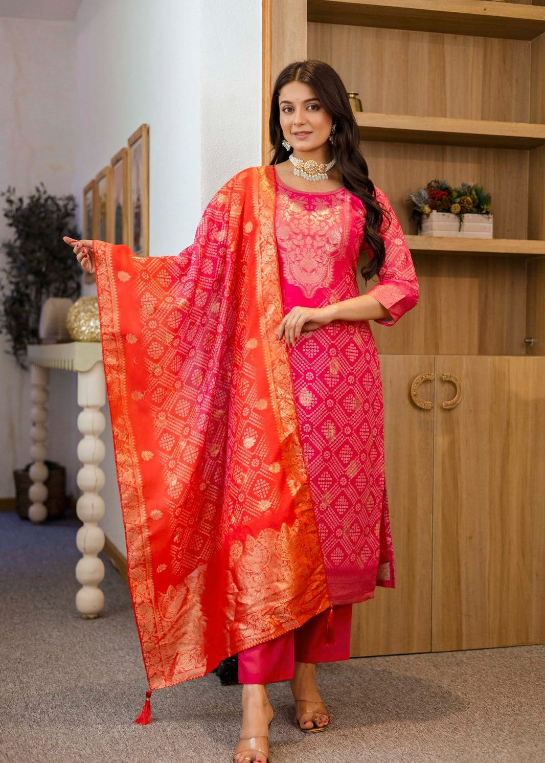 Trendy Bandhej Cotton Straight Suit