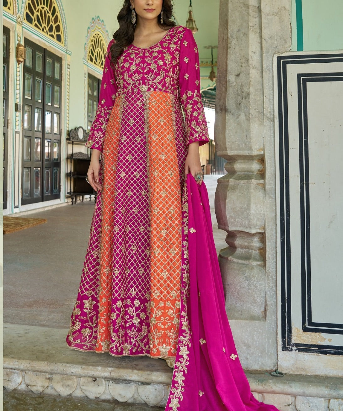 Senhora Elevate Embroidered Suit