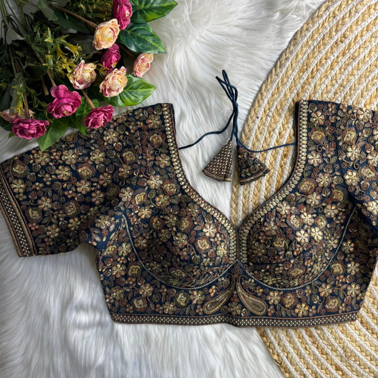 Beautiful Embroidered Saree Blouse