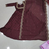 Trendy Rajveer Vichitra Crop Top