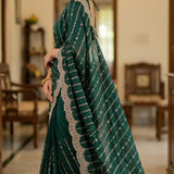 Manki Blooming Vichitra Silk Saree